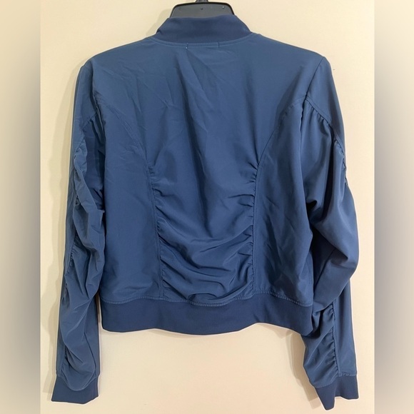 SINCERELY JULES Women’s Navy Full Zip Crop Jacket Ruched Sleeves Size Medium - Picture 6 of 10